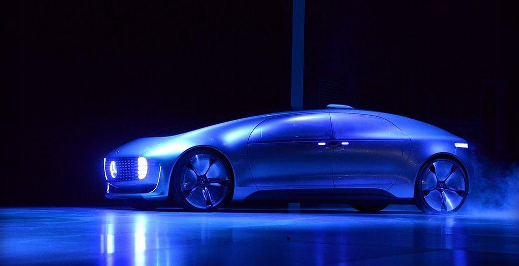 Mercedes yeni lüks otomobilini tanıttı