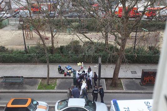 Paris'teki çatışmada kan donduran görüntüler