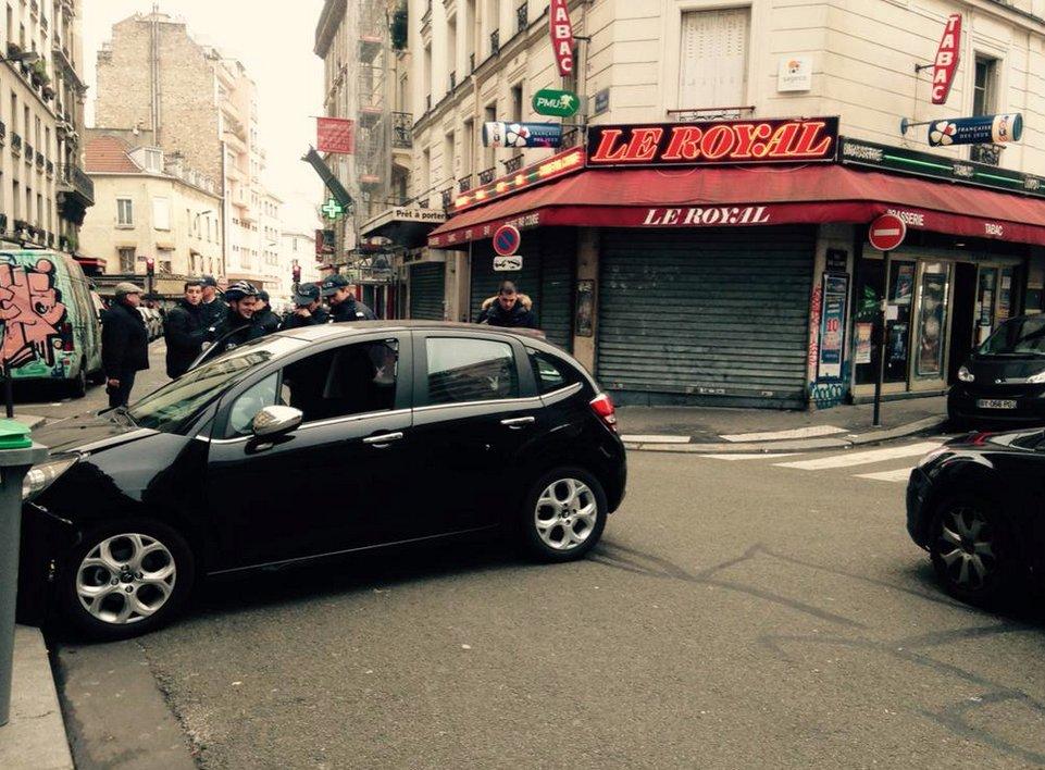 Paris'te mizah dergisine saldırı İZLE