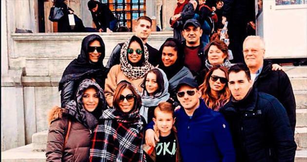 Sneijder akrabalarına İstanbul'u gezdirdi