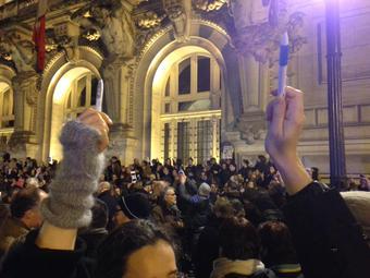 Charlie Hebdo'ya saldırı sonrası Fransa sokağa döküldü