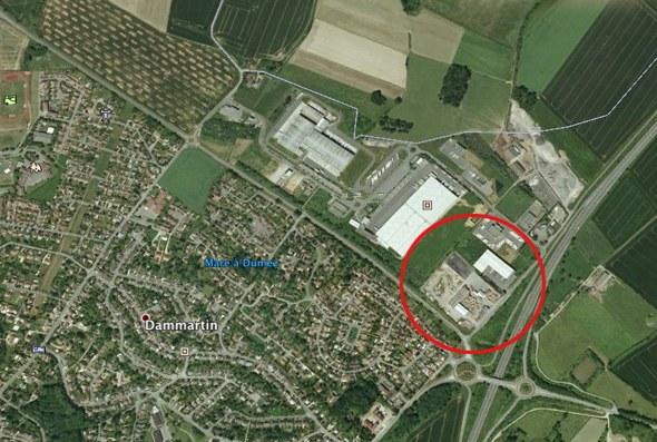 Charlie Hebdo zanlıları ile polis arasında kovalamaca