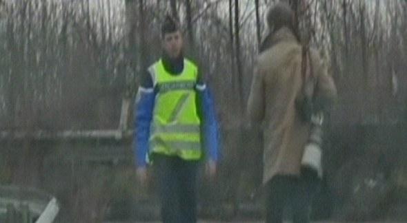 Charlie Hebdo zanlıları ile polis arasında kovalamaca