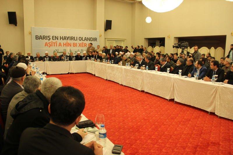 İHH'nın Kürt Meselesi ve Çözüm Süreci toplantısı