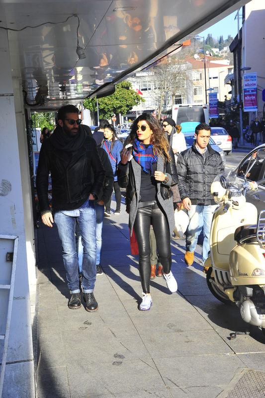 Berrak Tüzünataç yeni aşkıyla