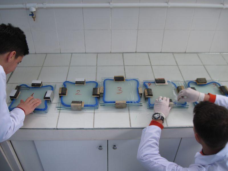 Bursa'da radyasyondan koruyucu kumaş üretildi