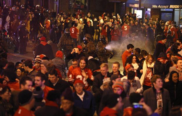 Amerika'da taraftara biber gazlı müdahale İZLE