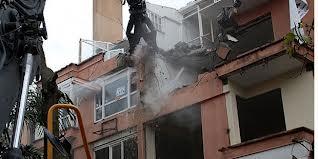 Kadıköy'de rantsal dönüşümle ağaç katliamı