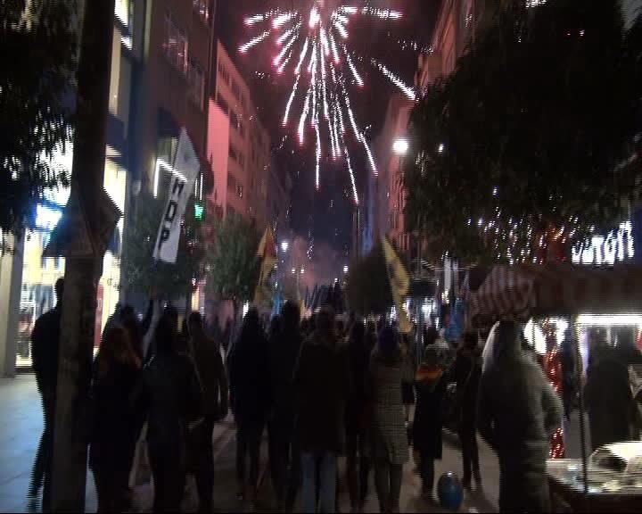 Kadıköy'deki Berkin Elvan yürüyüşünde Kobani pankartı