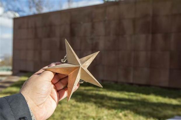 Çankaya Köşkü'nden Cumhurbaşkanlığı forsu söküldü