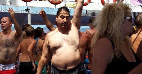 Faruk Arslan'ın köpük partisinden yeni görüntüler