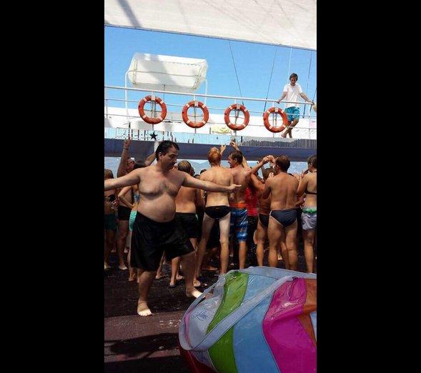 Faruk Arslan'ın köpük partisinden yeni görüntüler