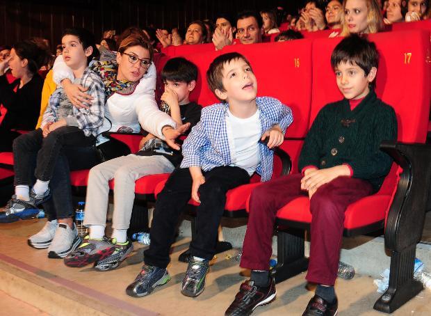 Gülben Ergen eski eşini yalnız bırakmadı