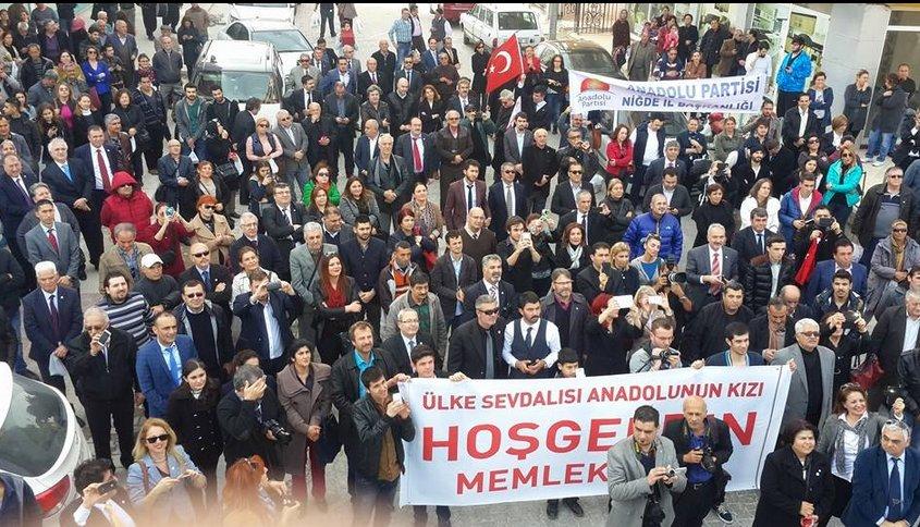 Emine Ülker Tarhan seçim çalışmalarına başladı