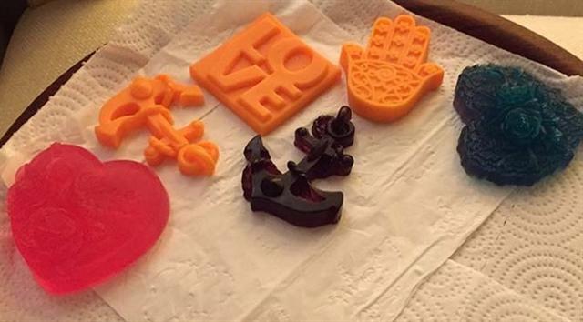 Ebru Gündeş'in yeni hobisi: Sabun