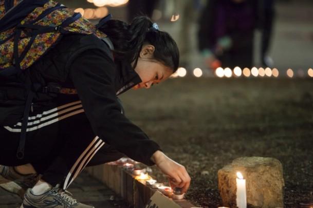 ABD'de öldürülen 3 Müslüman genç için anma töreni