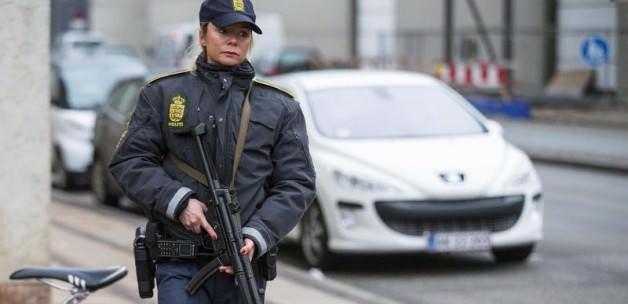 Danimarka'da polis saldırganı öldürdü