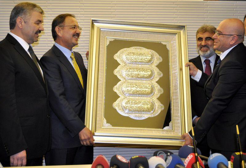 Kayseri Büyükşehir Belediye Başkanı Mustafa Çelik oldu