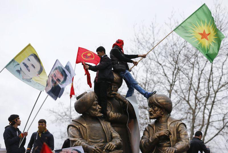 Öcalan'ın yakalanış yıldönümünde protestolar