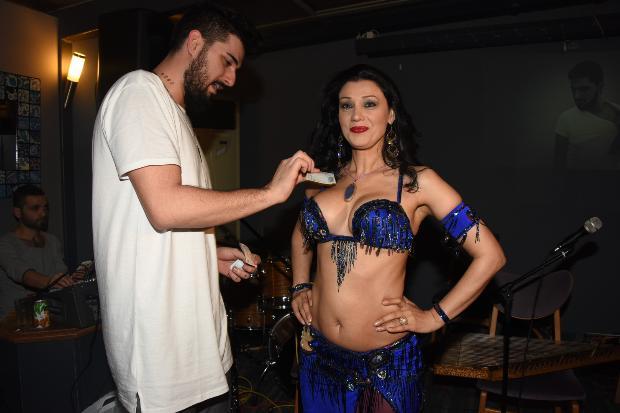 İdo Tatlıses'in dansözlü doğum günü kutlaması