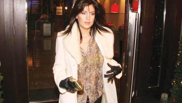 Tuğba Ekinci komşusuna kafa attı