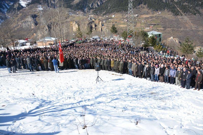 Şah Fırat şehidine cenaze töreni düzenlendi