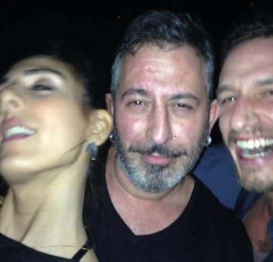 Cem Yılmaz hız kesmiyor