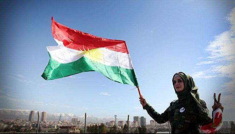 Üniversite öğrencileri peşmerge üniforması giydi