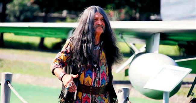 Salih Kalyon Barış Manço oldu