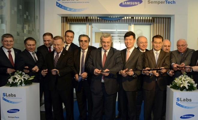 Samsung Türkiye'deki ilk Ar-Ge merkezini açtı