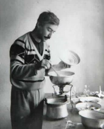 Şener Şen'in öğretmenlik yıllarındaki fotoğrafları