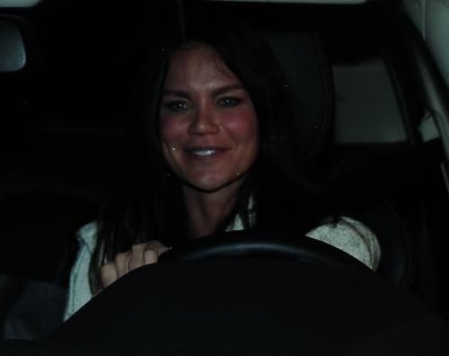 Ebru Şallı arabasının içinde ağlarken görüntülendi