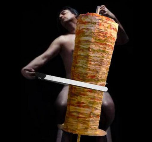 Çelik soyundu capsler patladı