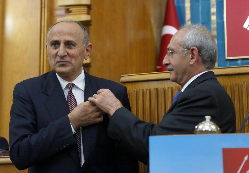 Dursun Çiçek CHP'ye katıldı