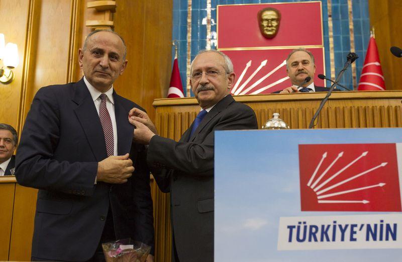 Dursun Çiçek CHP'ye katıldı