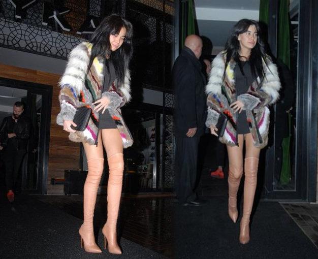 Asena Erkin'in çizmeleri 750 euro