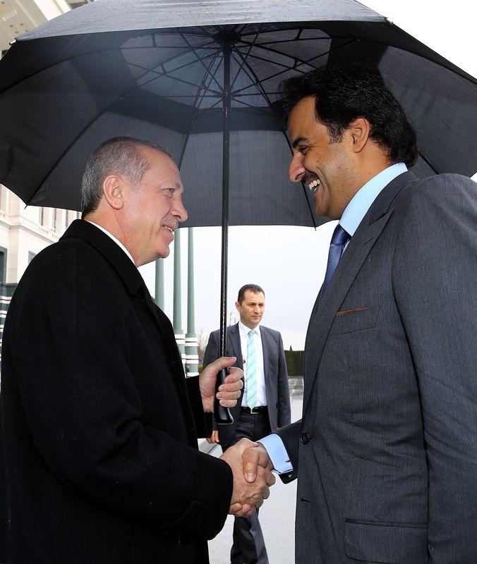 Cumhurbaşkanı Erdoğan Şeyh Temim ile bir araya geldi