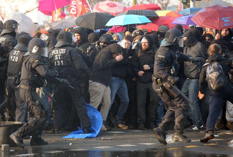 Almanya'da Avrupa Merkez Bankası'na protesto