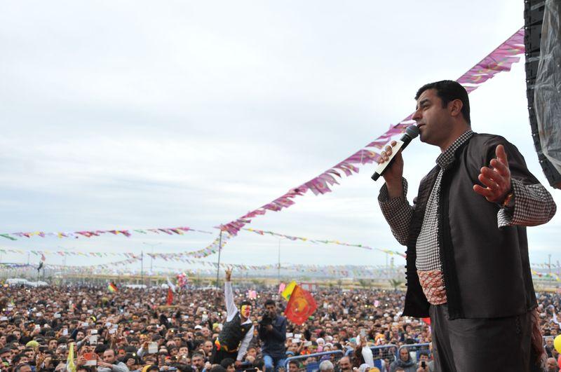 Demirtaş Şanlıurfa'da Nevruz kutlamalarına katıldı