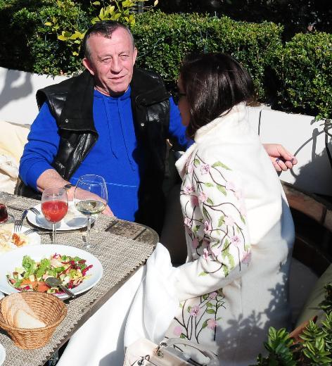 Ağaoğlu direksiyonu aşkına emanet etti