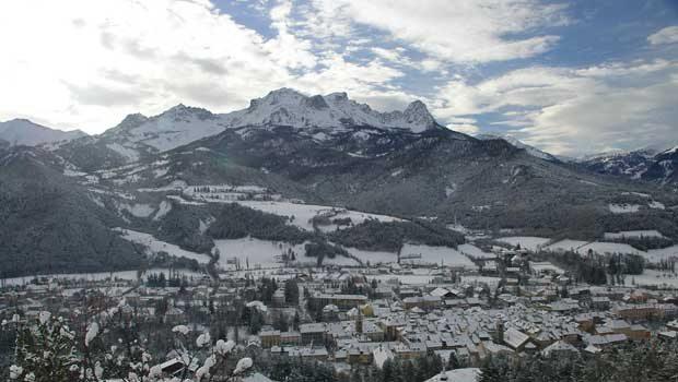 Almanya ve İspanya yasta