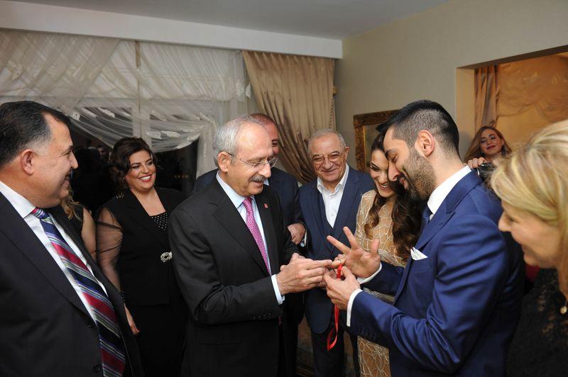 Kılıçdaroğlu Gürsel Tekin'in oğluna kız istedi