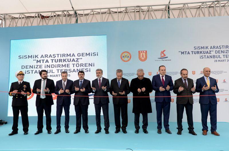 Yerli sismik araştırma gemisi TURKUAZ denize indirildi