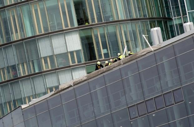 Niklas fırtınası Almanya'yı felç etti