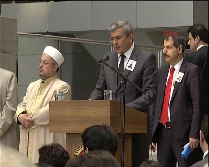 Şehit Savcı Kiraz için adliyede tören düzenlendi