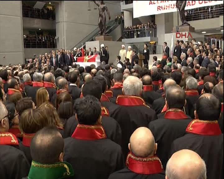 Şehit Savcı Kiraz için adliyede tören düzenlendi