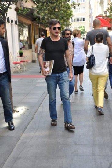 Teoman boşandıktan sonra ilk kez görüntülendi