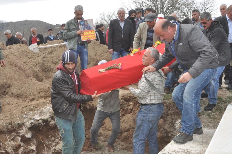 İstanbul Emniyeti'ne saldıran terörist gömüldü