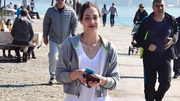 Zehra Çilingiroğlu: Eğitimimi Türkiye'de sürdüreceğim