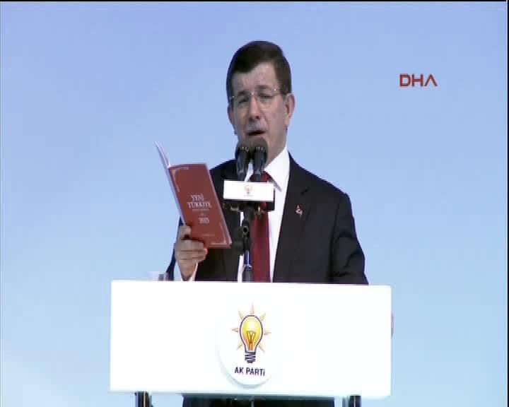 Başbakan Davutoğlu Başkanlık Beyannamesini okudu